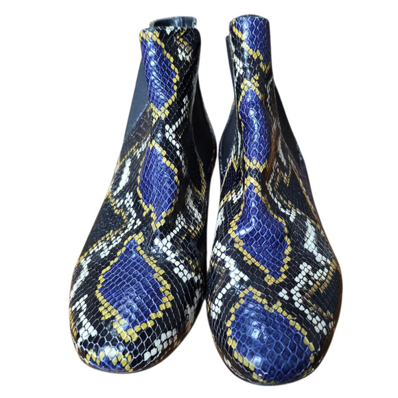 Vanessa Bruno Snake Print Chelsea Ankle Boots Size 39 8.5 Block Heel Blue Yellow - Picture 3 of 8